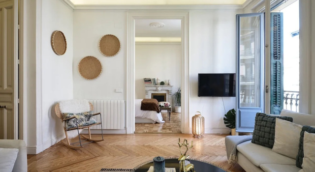 Luxury and comfort in Sol, Boek Hotel Madrid Community of Madrid, in de buurt van Edificio Grassy