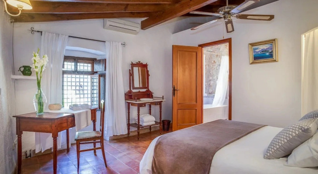 Номер Economy Finca Es Castell
