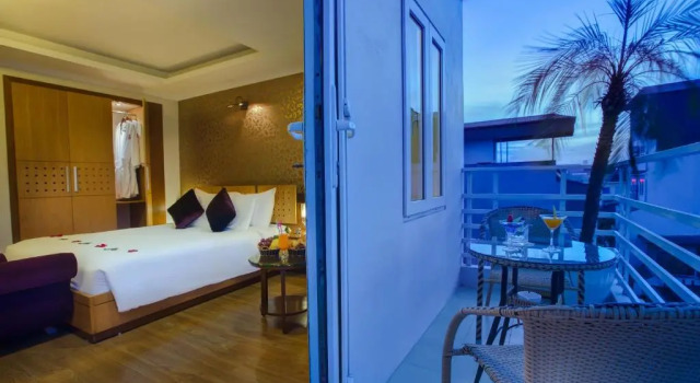 Полулюкс с балконом Eliana Ruby Hotel & Travel