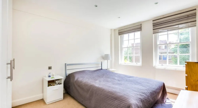 Modern 2 Bedroom South Kensington Flat, Забронировать Отель Кенсингтон и Челси Лондон, рядом с Здание «Мишлен Хауз»