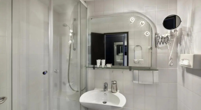 Одноместный номер Standard TRYP by Wyndham Bad Bramstedt