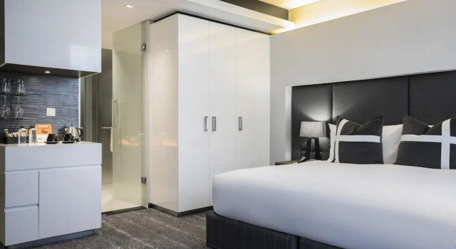 Номер Luxury The Capital 15 on Orange Hotel & Spa
