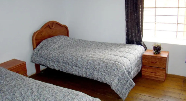 Tupackers Hostel