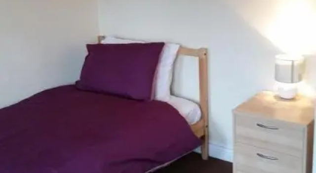 Коттедж Livingston Ideal commuter House