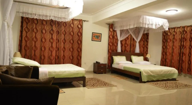 Двухместный номер Deluxe Reinah Tourist Hotel