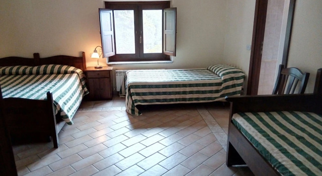 Agriturismo Calivino, Book Hotel Hotels in Pollino with Parking, Parking