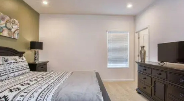 Кровать в общем номере Sonoma Resort 7 Bedroom Vacation Home 2600YA
