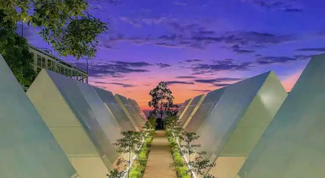 Rumah Atsiri Glamping, Book Campingplads Hoteller i Tawangmangu med pool, Swimmingpool