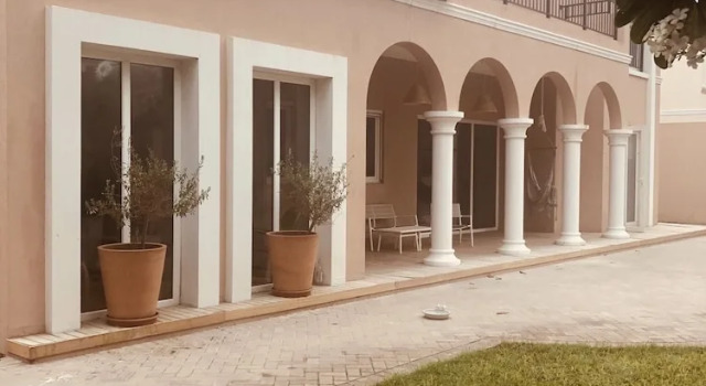 Impeccable 5 Beds Villa in Dubai, Забронировать Вилла Дубай Инвестмент Парк , рядом с Дубай Инвестмент Парк