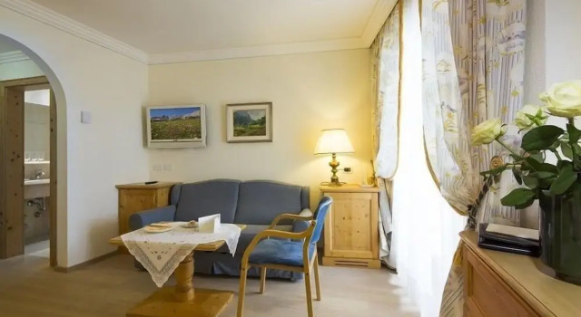 Двухместный номер Comfort с балконом Hotel Sassongher - Preferred Hotels & Resorts