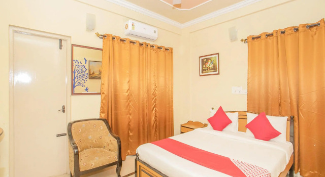 Collection O 12684 Compact Green View, Rezervovat Hotel Hotely v Bangalore s parkováním, Parkování
