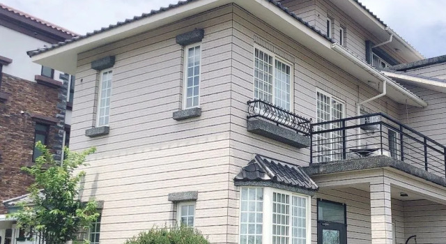 Leisure Pavilion House B&B