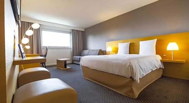 Номер Superior с видом на сад Mercure Bordeaux Lac