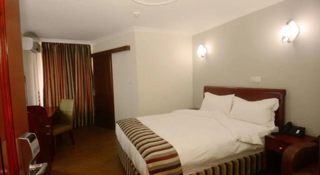 Номер Standard Hotel La Falaise Yaounde