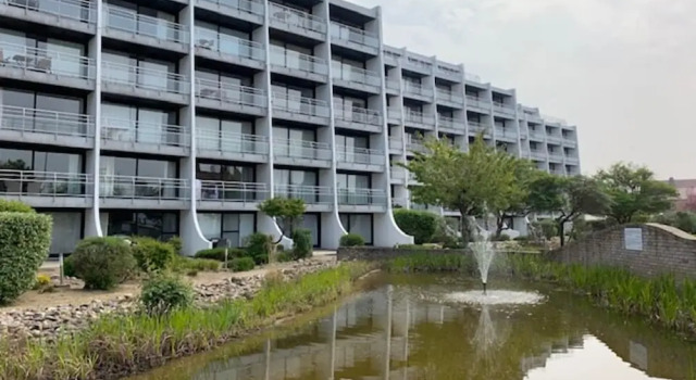 Nautillus 304, Rezerwuj Apartament Hotele w Bruksela z parkingiem, Parking