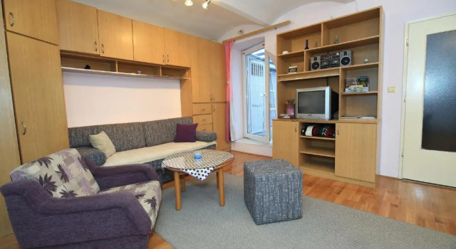 Apartments Lavanda - Zagreb Centre, Забронировать Апартаменты/квартира Апартаменты Загреба, рядом с Zagreb Stone Gate, Апартаменты/квартира