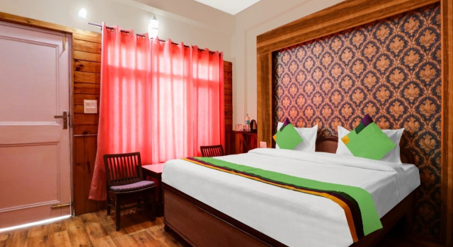 Hotel Shingar, Забронировать Отель Отели Шимлы с бассейном, рядом с Jakhu Temple, Бассейн
