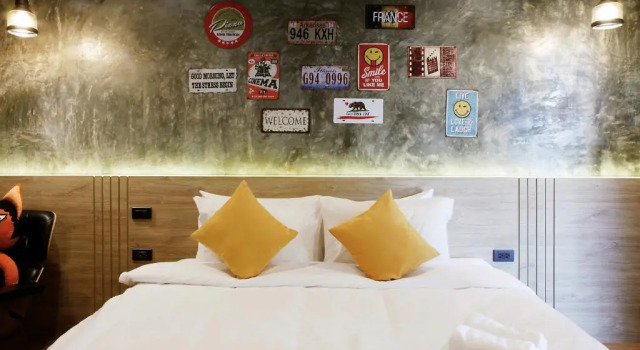 Трёхместный номер Standard с видом на сад Yellow Pillow village