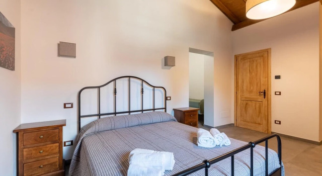 Cozy Home In Santarcangelo With Sauna, Забронировать Отель Отели Озера Тразимено с бассейном, Бассейн