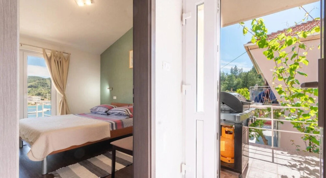 Amazing Apartment in Vela Luka With Wifi and 2 Bedrooms, 予約 アパートメント Vela Luka Korcula
