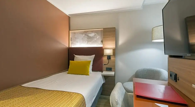 Номер Comfort Отель Leonardo Antwerpen