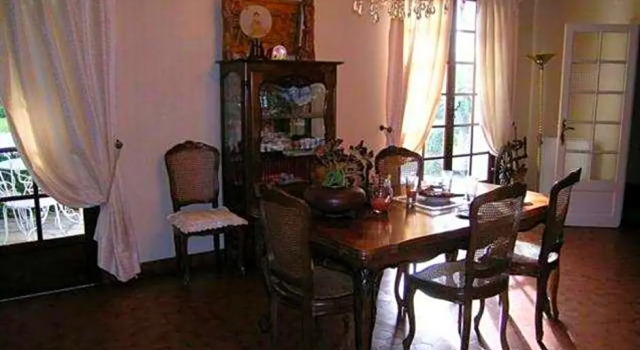 Chambre d'Hôtes bleue, Varaa Hotelli Hotellit Tarn-et-Garonne uima-altaalla, Uima-allas