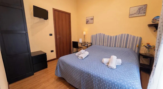 Номер Economy c 1 комнатой с видом на город Royal Art H Duomo - Napoli Centro, by ClaPa Group