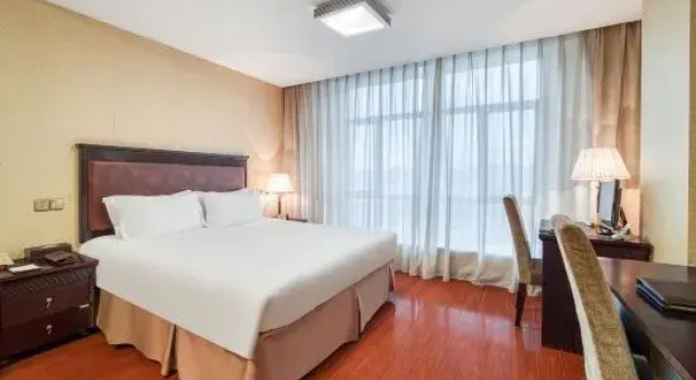 Двухместный номер Standard Linhai Double Dove Peace International Hotel