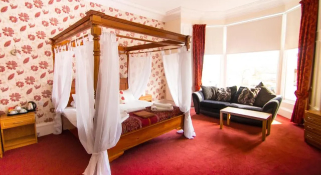 Номер Superior Royal Mackintosh Hotel