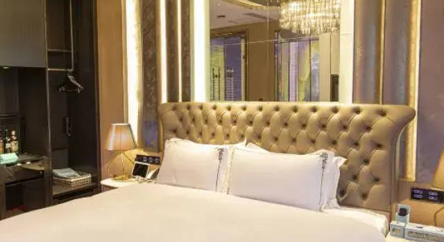 Люкс Warner Is Not Only A Motel