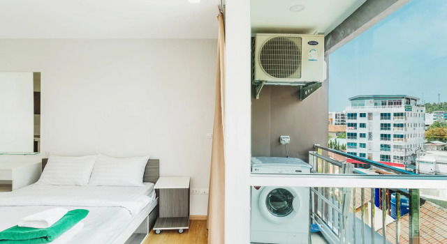 Condo in Kata in Ozone - Unit A612, Забронировать Апартаменты/квартира Отели Южного Таиланда с парковкой, Парковка