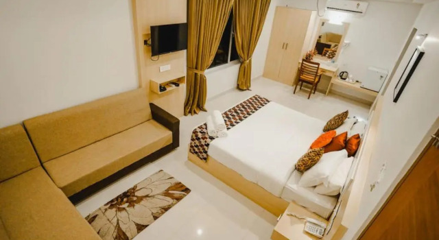 Deluxe suite Athirappilly Rainland Resort