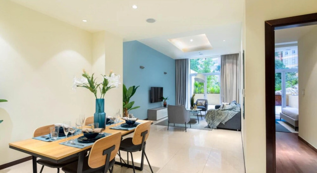 Luxury Urban Chic Apt on Palm w Prvt Beach Access, Забронировать Отель Отели Пальмы Джумейра с бассейном, Бассейн