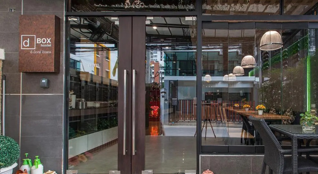 Кровать в общем номере D-Box Hostel