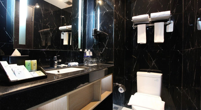Двухместный номер Deluxe Swiss-Belhotel Airport Jakarta