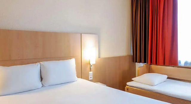 Трёхместный номер Standard ibis Toulouse Aeroport