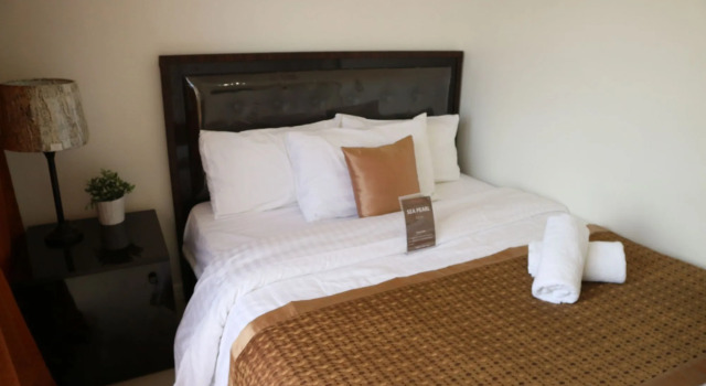 Sea Pearl Manila Suites
