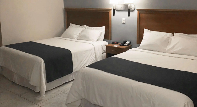 Четырёхместный номер Standard Days Inn by Wyndham Piedras Negras
