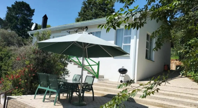 Коттедж Clarens on Collett