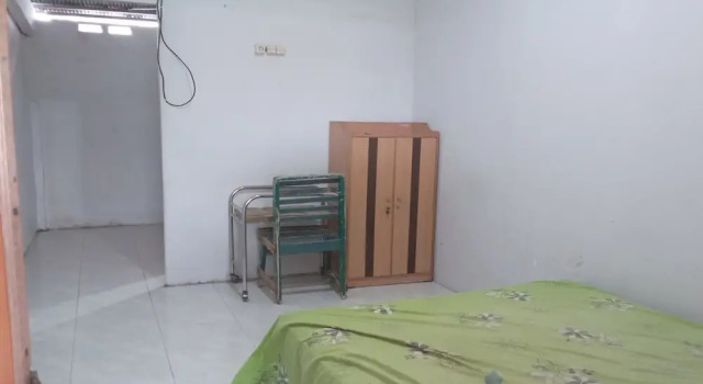 OYO Life 93259 Kos Kurnia