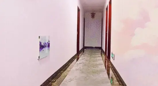Lvliang Wangjianghong Express Hotel, Book Hotel Luliang Shanxi