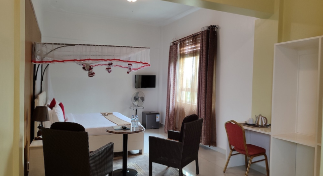 Люкс Garden Courts Hotel Masaka