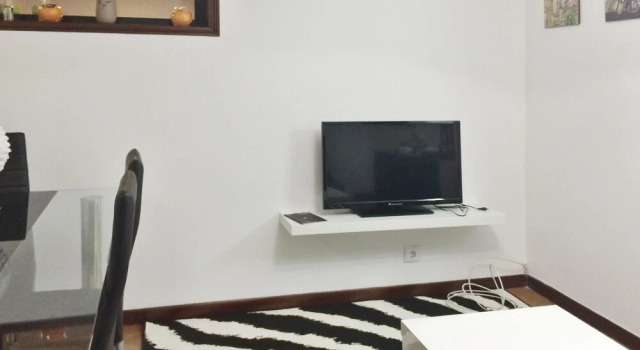 Modern 1-bedroom Apartment Just Outside of Porto With 2 Terraces and V
