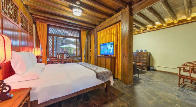 Люкс Lijiang Langyun Inn