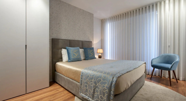 Apartamentos Portodouro - Santa Catarina, Забронировать Отель Cedofeita / Santo Ildefonso / Se / Miragaia / Sao Nicolau e Vitoria Порту, рядом с Театр Coliseu do Porto