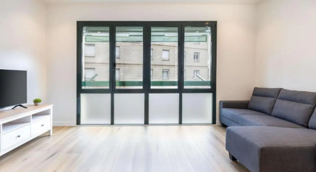 Egona - Zi28 Centro de Zarautz, Reformada-Luminosa, Rezerwuj Hotel Hotele w Baskonia z parkingiem, Parking