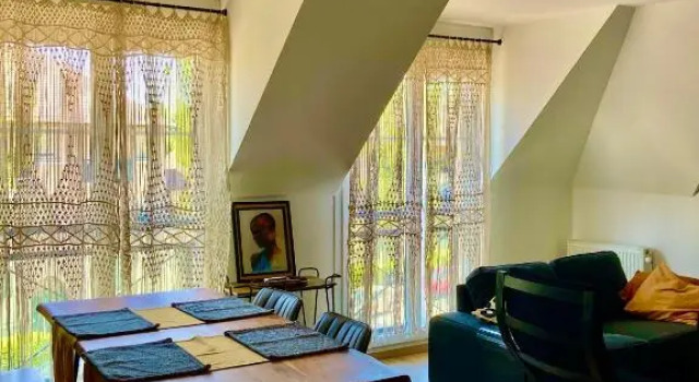 Comfy flat 7 min away from Disney