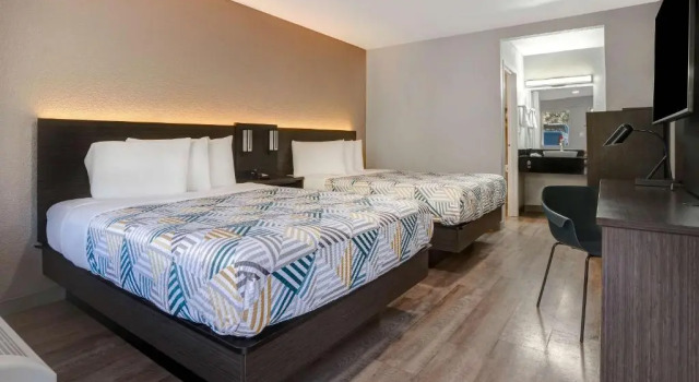 Четырёхместный номер Deluxe Motel 6-Rancho Cordova, CA - Rancho Cordova East