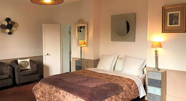Le Clos des Princes, Забронировать Отель Шатне-Малабри Аньер-сюр-Сен