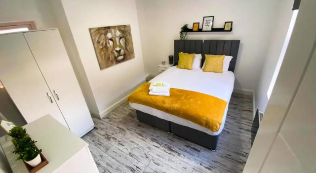 Beautiful Apartment - up to 4 guests - Leicester City Centre . Free WIFI, Varaa Huoneisto Asunnot kohteessa Merseyside, Huoneisto